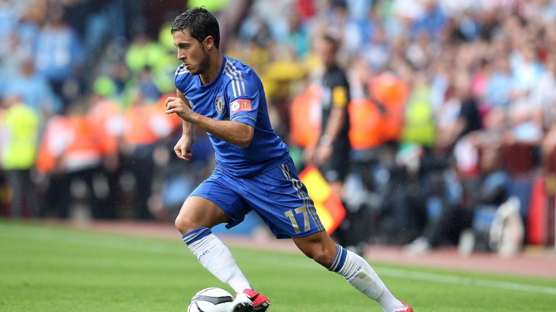 _专业竞赛与业余比赛同步进行，丰富赛事内容_，专业竞赛活动